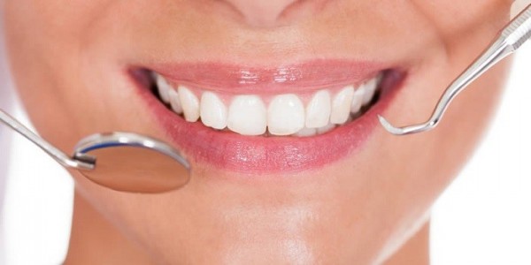 درمان با ایمپلنت دندانی